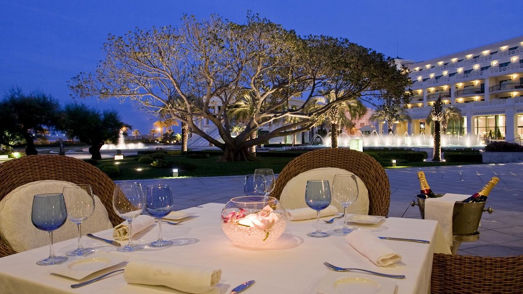 LAS ARENAS BALNEARIO RESORT
