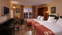 MELIA-SIERRA-NEVADA-CLASSIC-FAMILY-ROOM